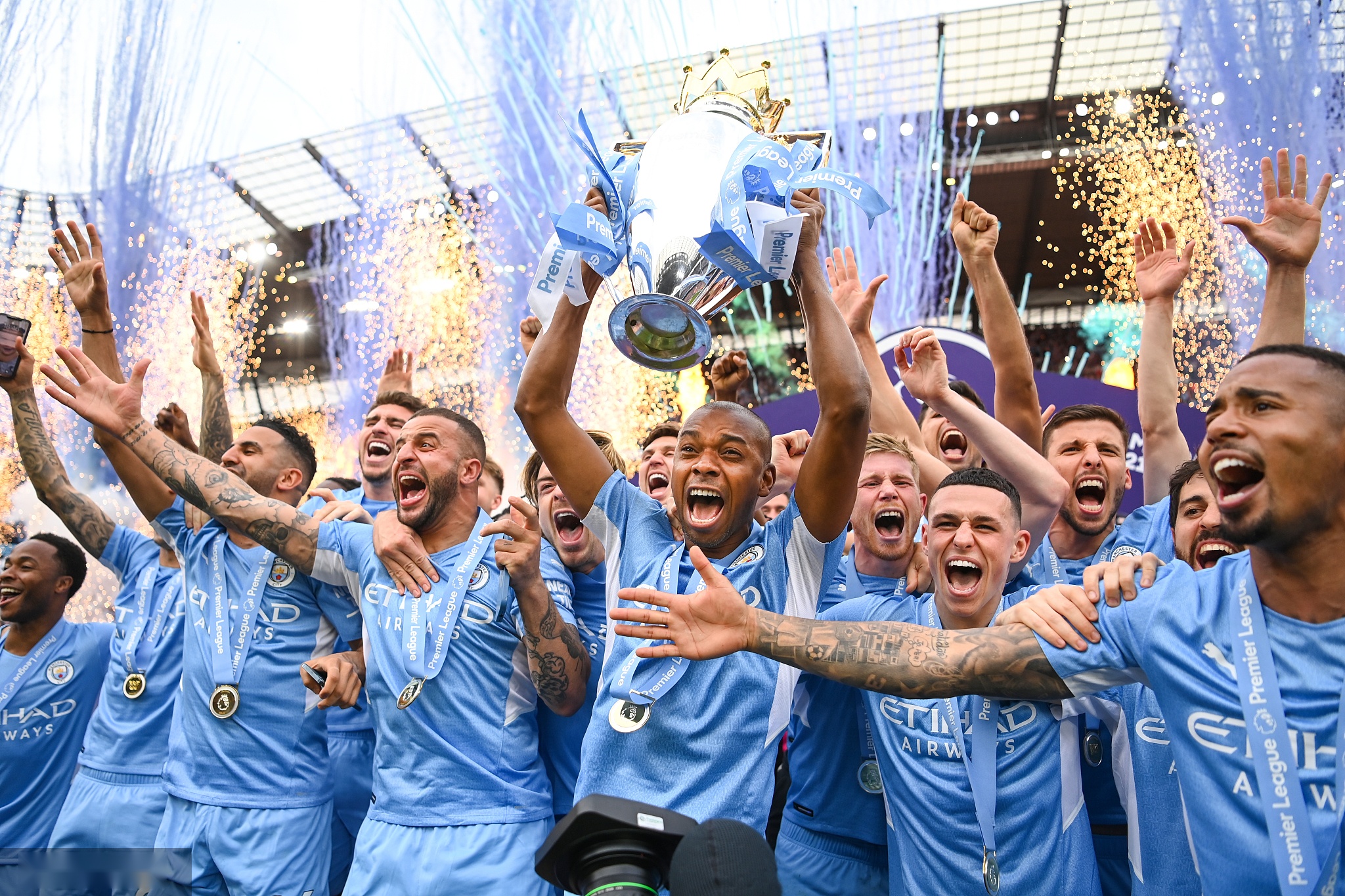 在这个充满 在这个充满